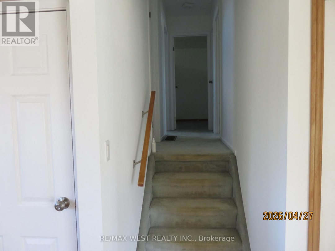 346 LAKELAND CRESCENT SE, Brock (Beaverton)