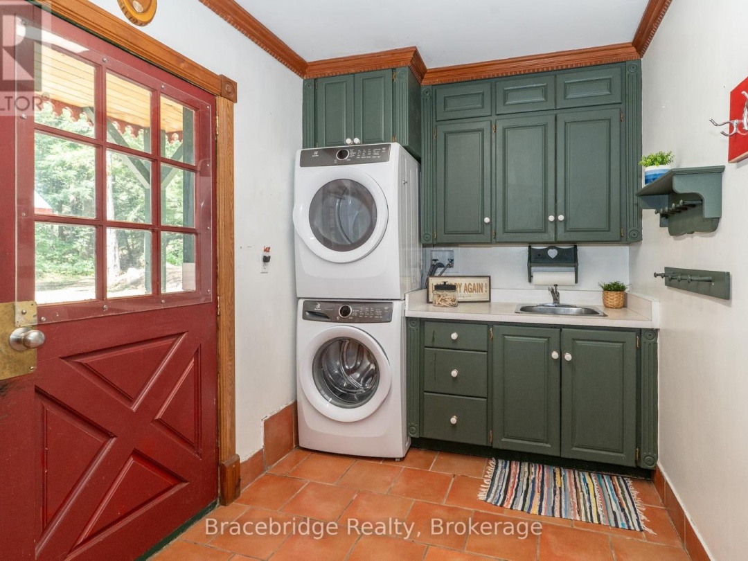 1568 MILNE ROAD, 