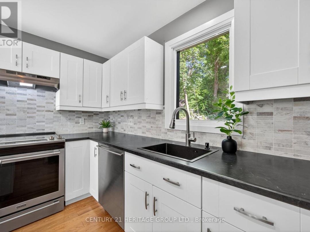 379 ARTHUR STREET, 