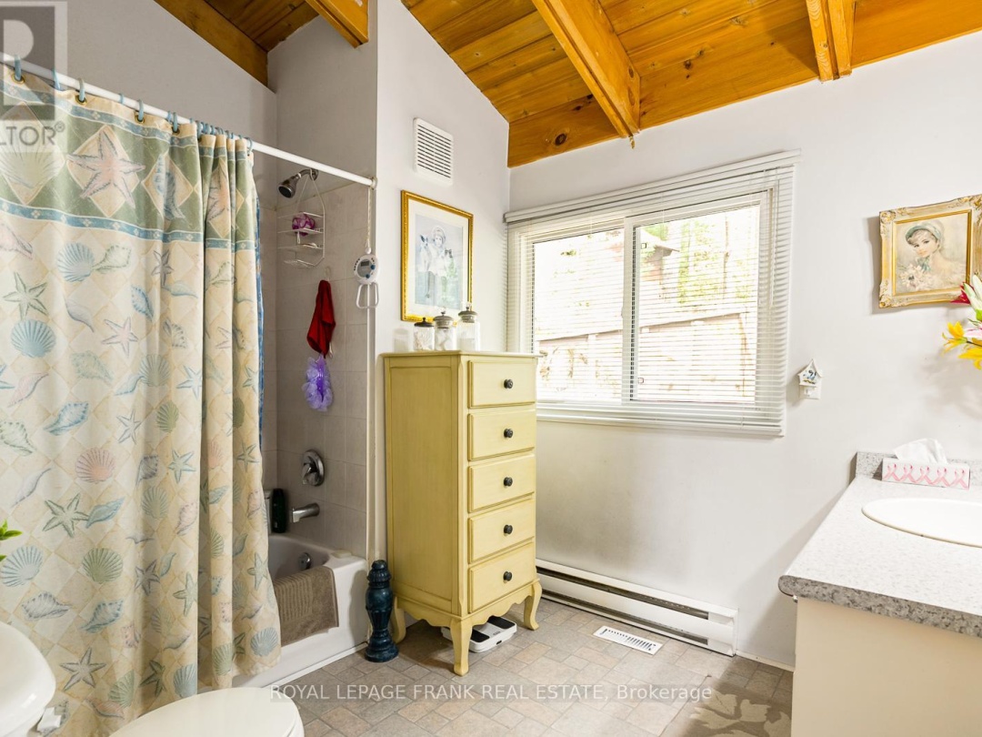 1452 RACKETY TRAIL ROAD, Little Bob Lake