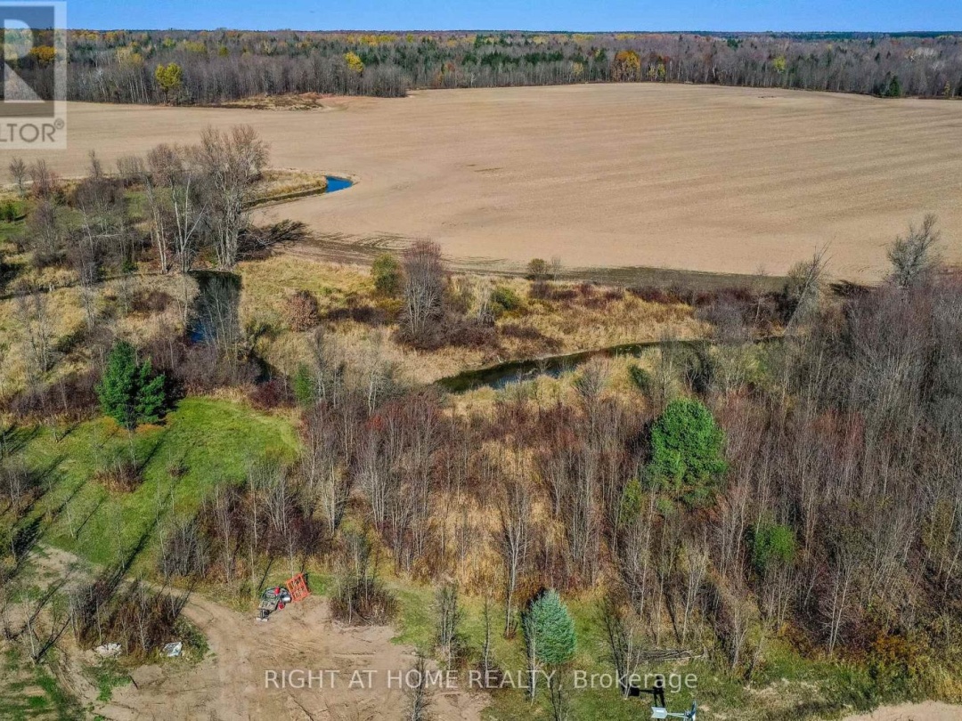 2293 HAMPSHIRE MILLS LINE, North River