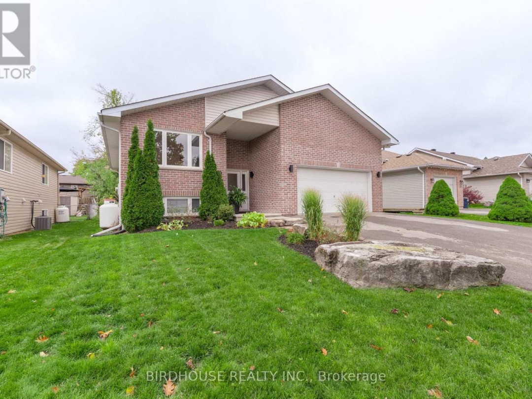 50 BIRCH CRESCENT, Kawartha Lakes (Bobcaygeon)