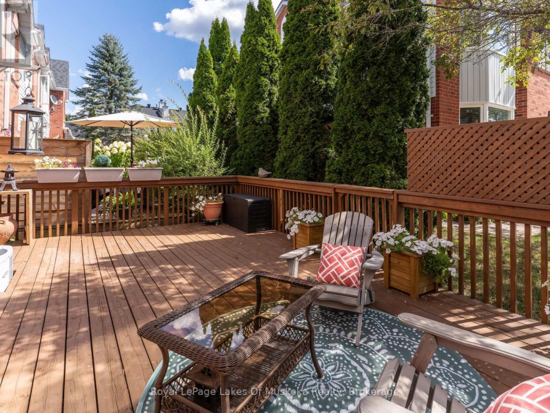 50 SHORELINE DRIVE, Muskoka River