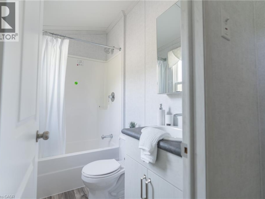 105 BLUE LAKE Road Unit# RL88, Linger Long Lake