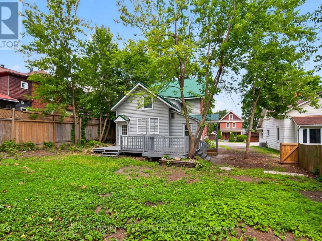 153 LACLIE STREET, 