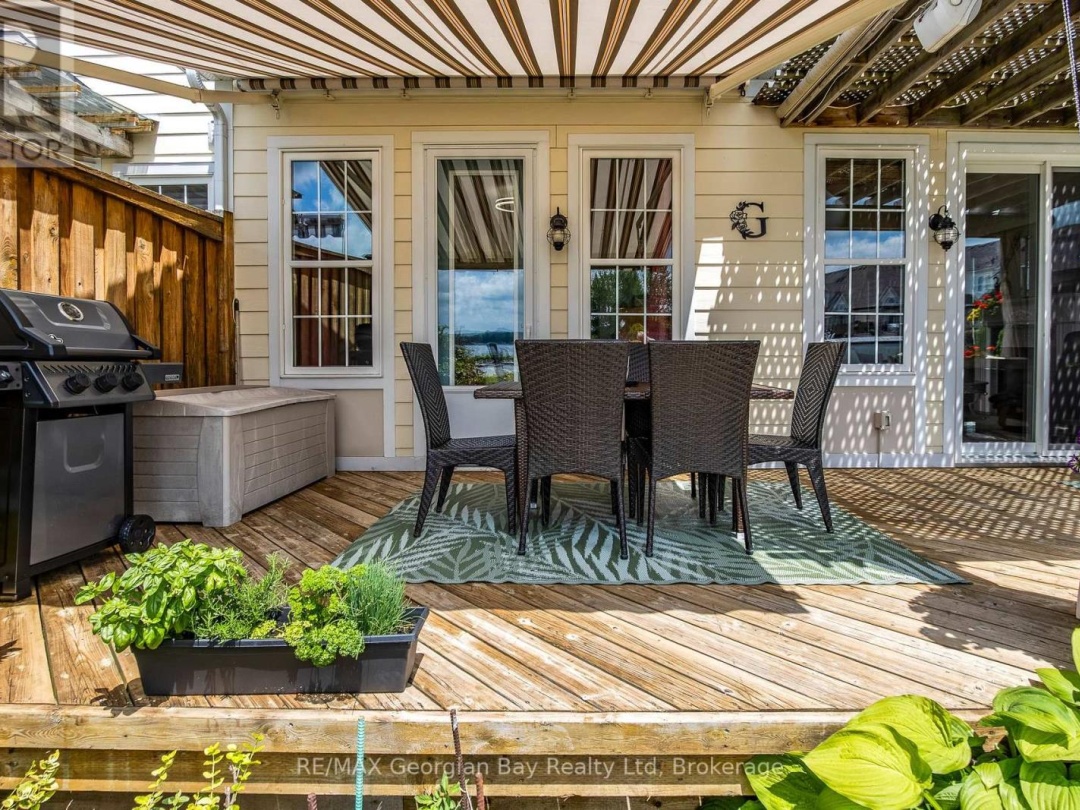 144 WYCLIFFE COVE, 