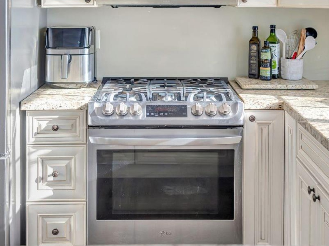 222 O'REILLY LANE, Scugog Lake