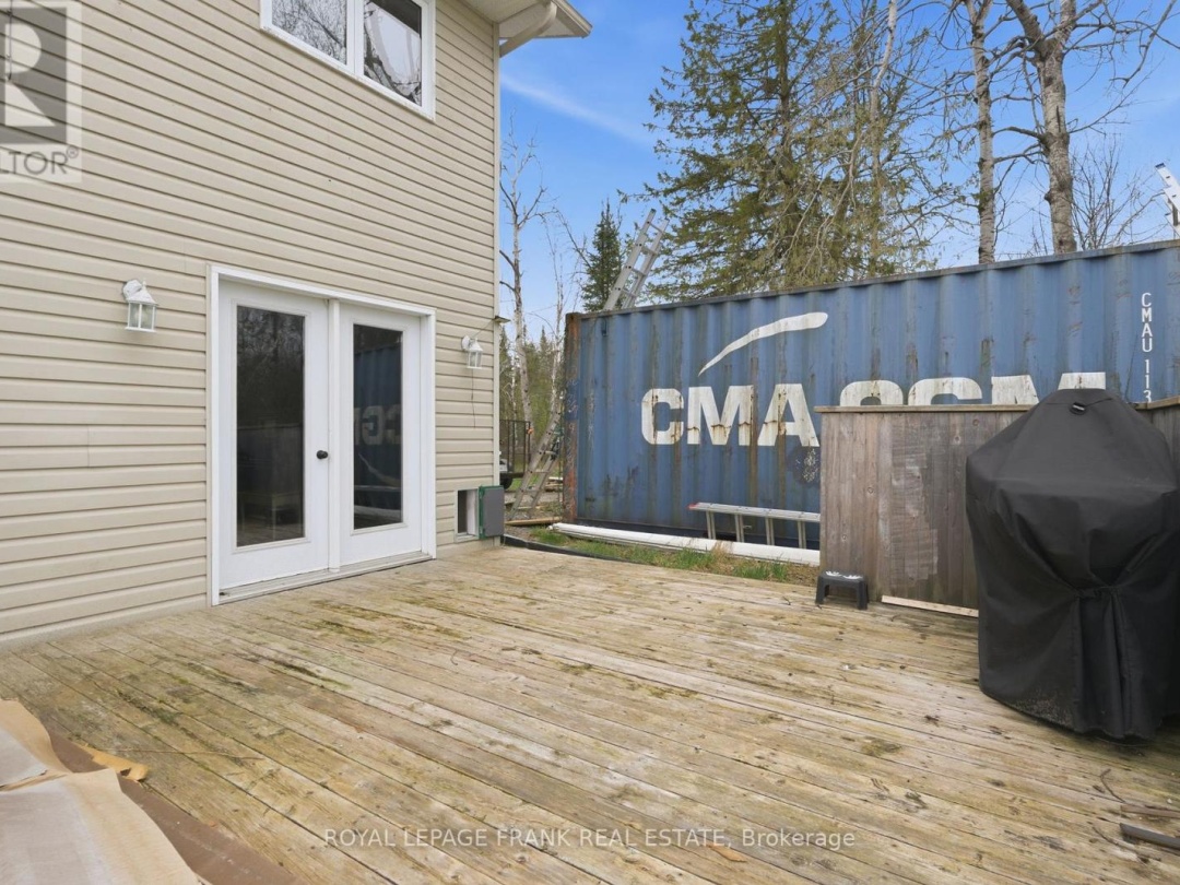 879 LINDEN VALLEY ROAD, Kawartha Lakes (Mariposa)