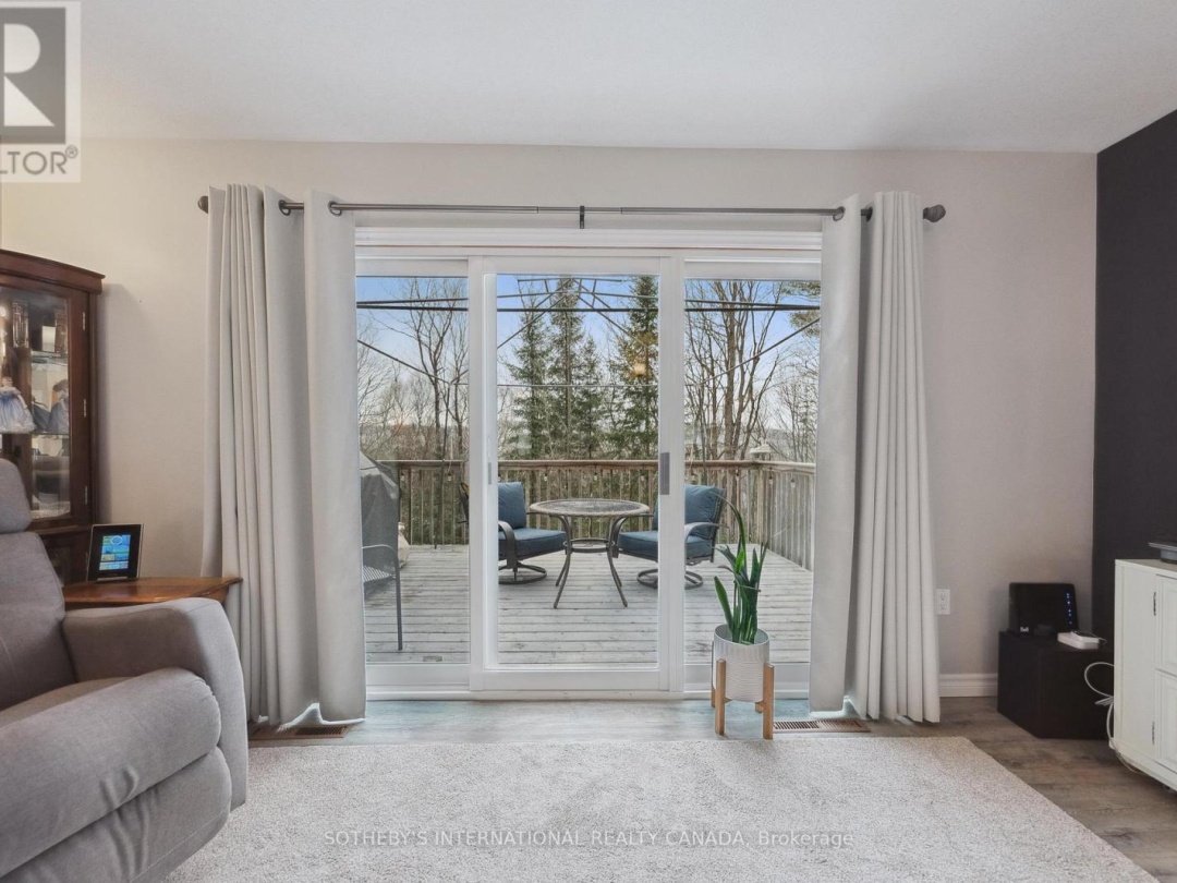 202 SUNNYSIDE STREET, Dysart et al (Dysart)