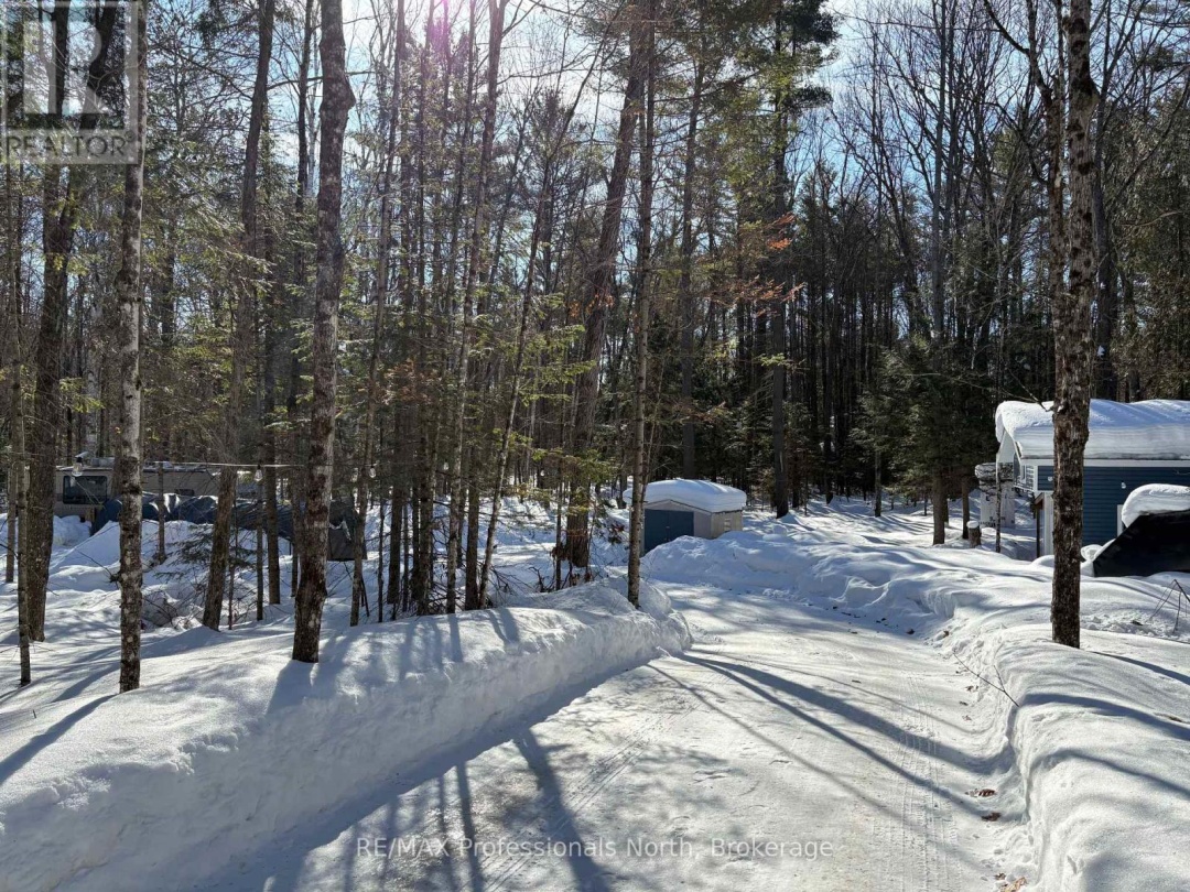 1124 LITTLE HAWK LAKE ROAD, Algonquin Highlands (Stanhope)