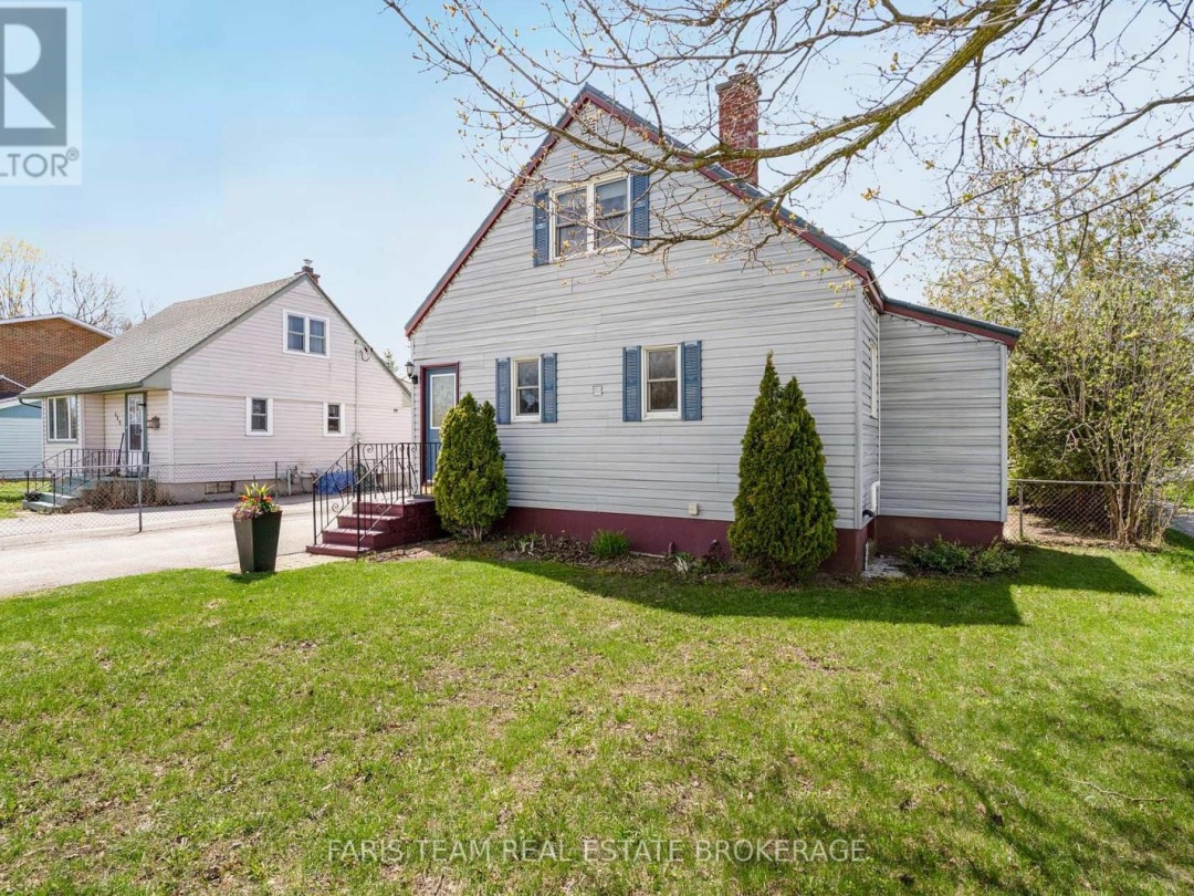407 BAYVIEW PARKWAY, Orillia