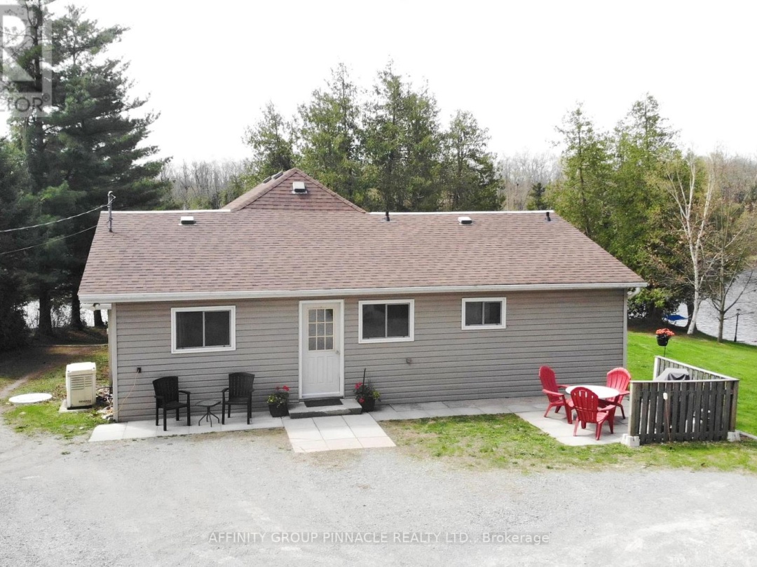 106 COLDSTREAM ROAD, Rosedale Lake
