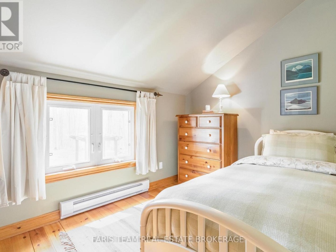46 HURONWOODS DRIVE, Oro-Medonte (Sugarbush)