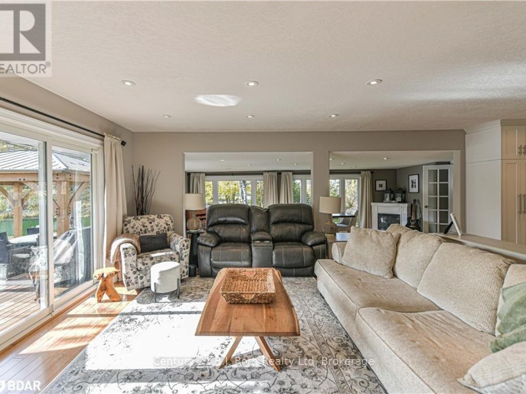 8222 COUNTY RD 169 ROAD, 