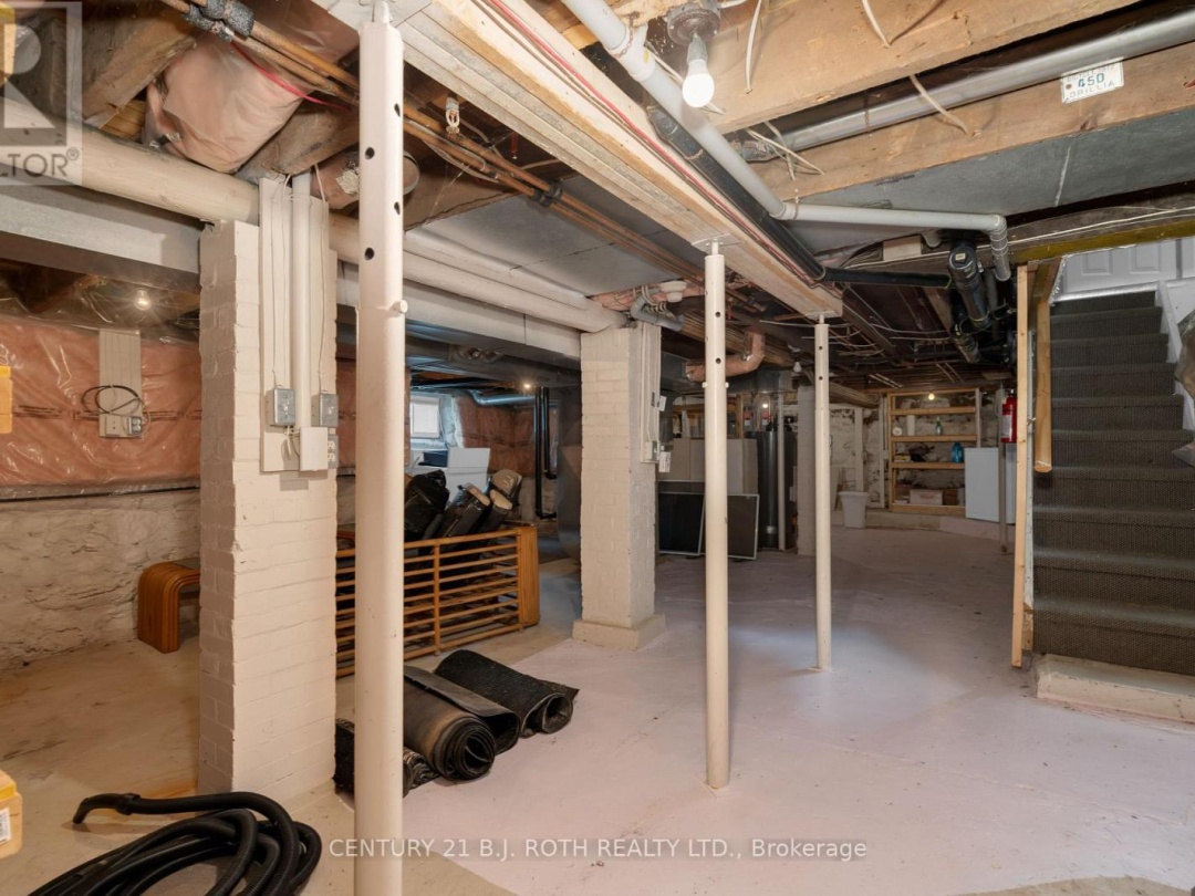 165 PARKVIEW AVENUE, 