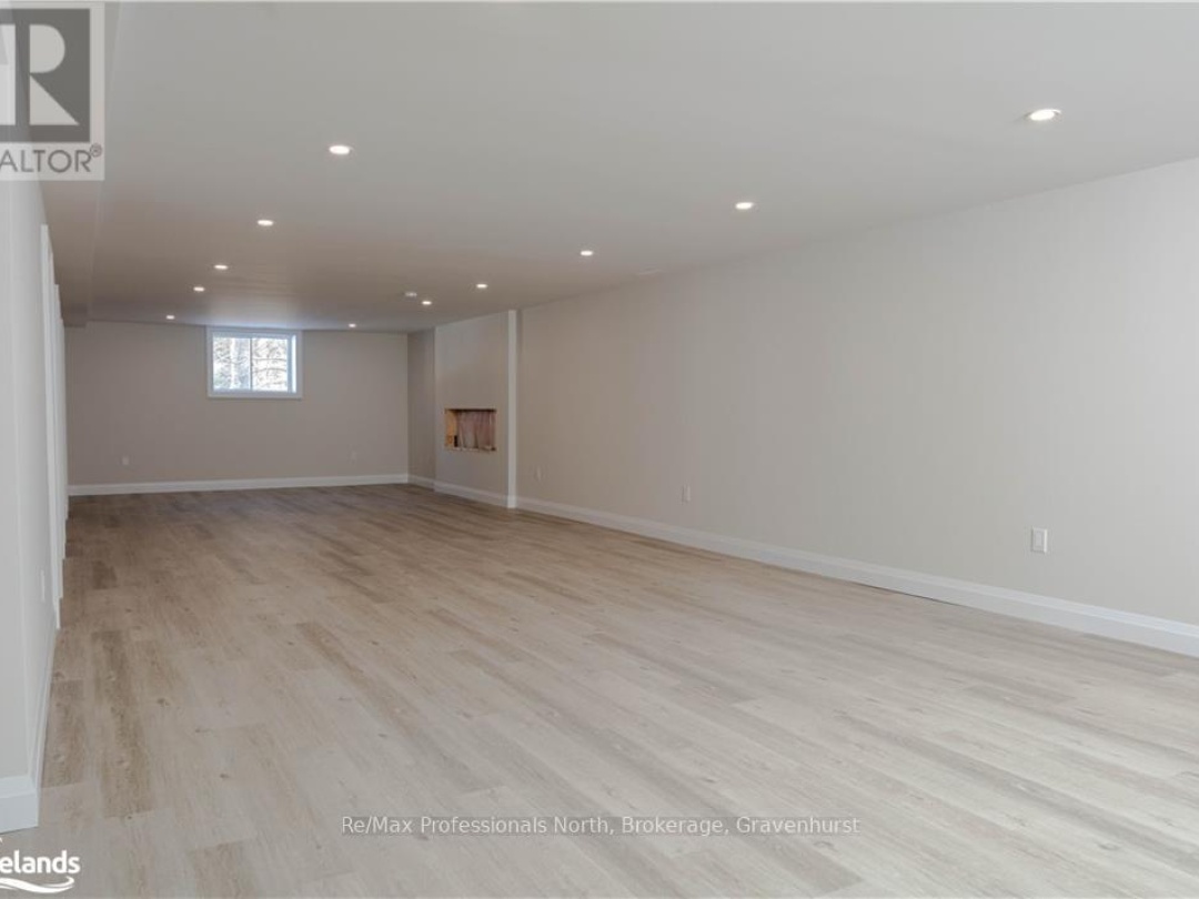 149 BOWYER ROAD W, Huntsville (Chaffey)
