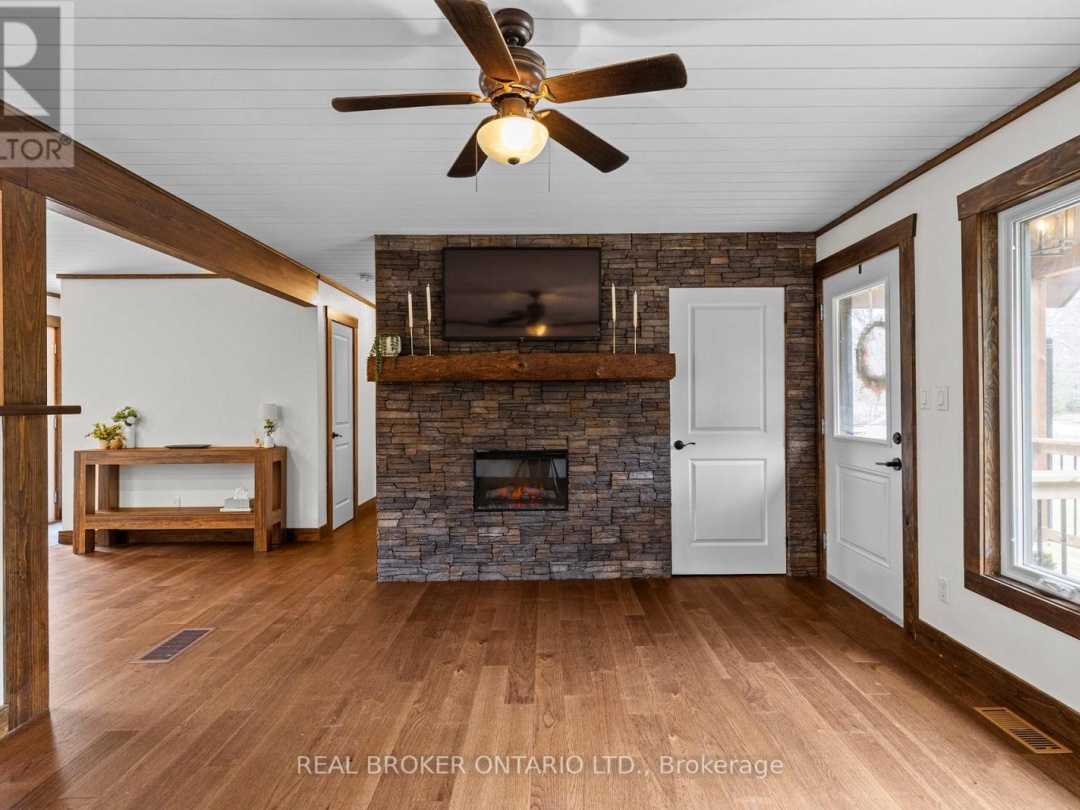 1401 NORTH SHORE ROAD, Algonquin Highlands (Stanhope)