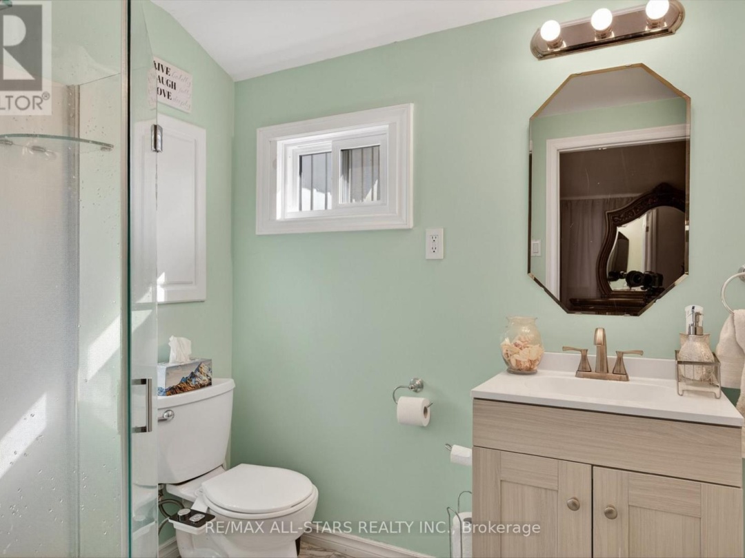 28 PRINCE STREET W, Kawartha Lakes (Bobcaygeon)