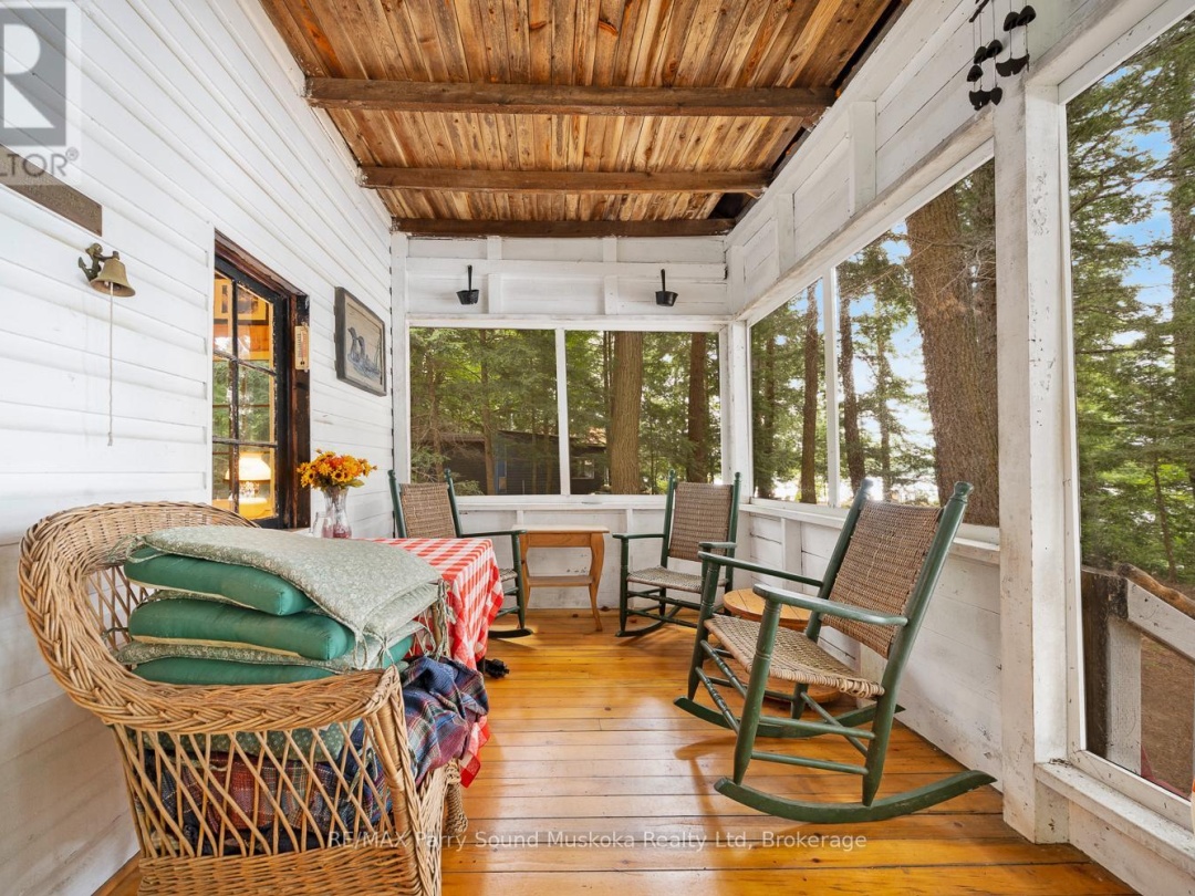 897 172 WA HORSESHOE LAKE, Horseshoe Lake