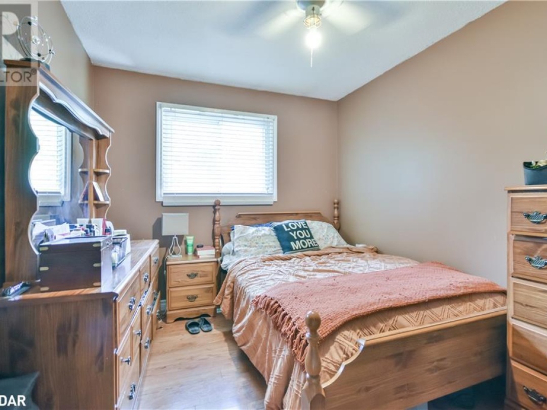 23 CONDER Drive, 