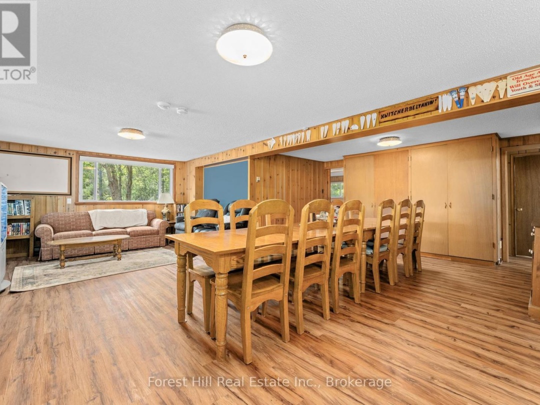 1062 PINE LAKE ROAD, 