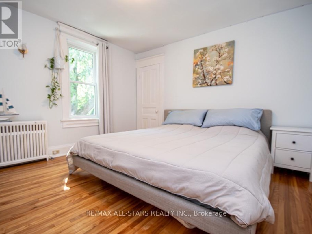 25 LOUISA STREET, 