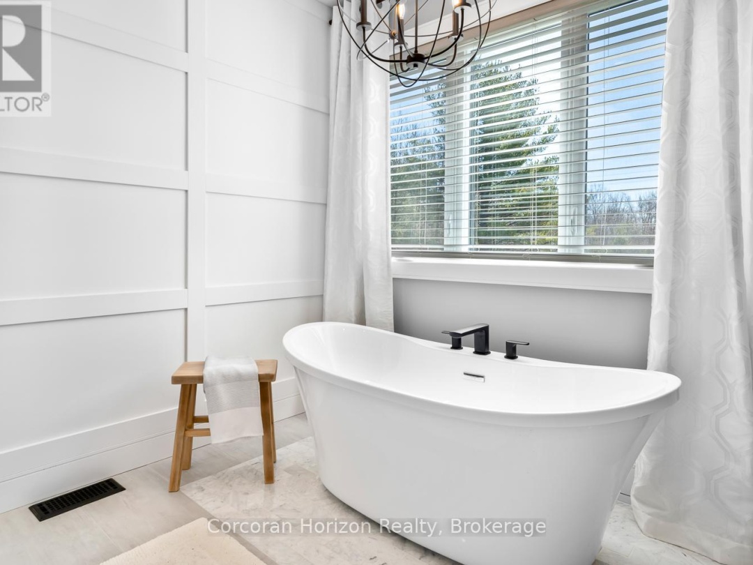 19 RYDER DRIVE, McDougall