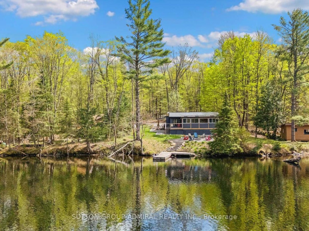1023 KIRKPATRICK LANE, Muskoka River