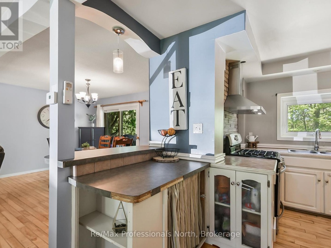 110 FRASER STREET, Gravenhurst (Muskoka (S))