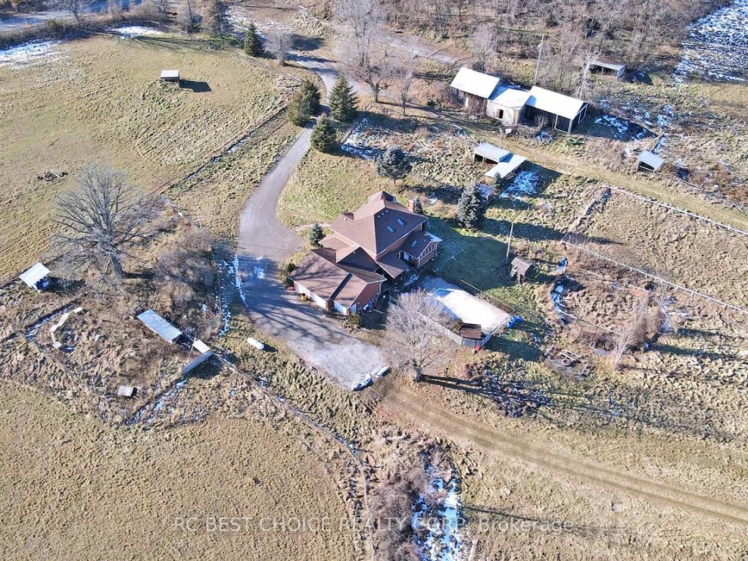 571 HICKORY BEACH ROAD, 