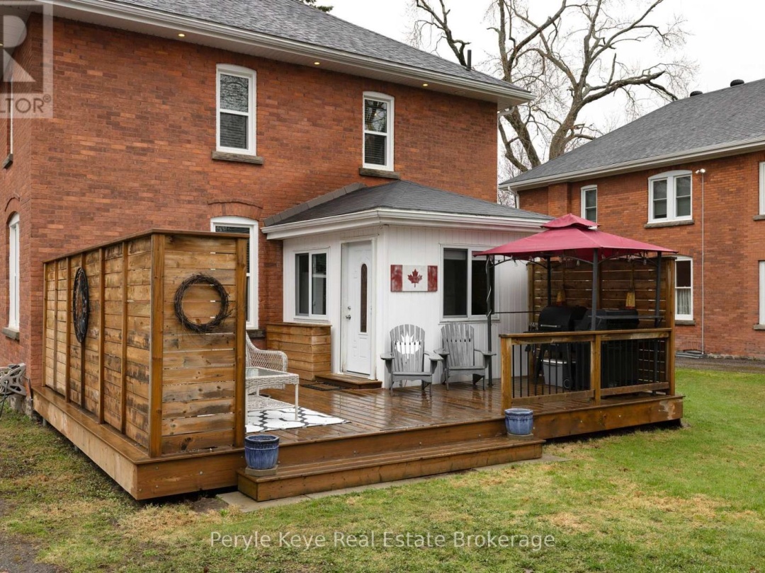 78 MCMURRAY STREET, Bracebridge (Macaulay)