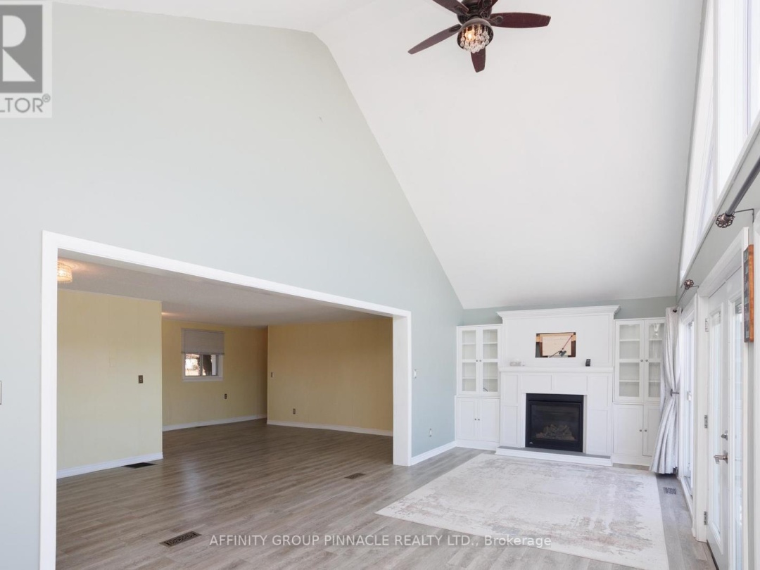 14 ORIOLE ROAD, Cameron Lake