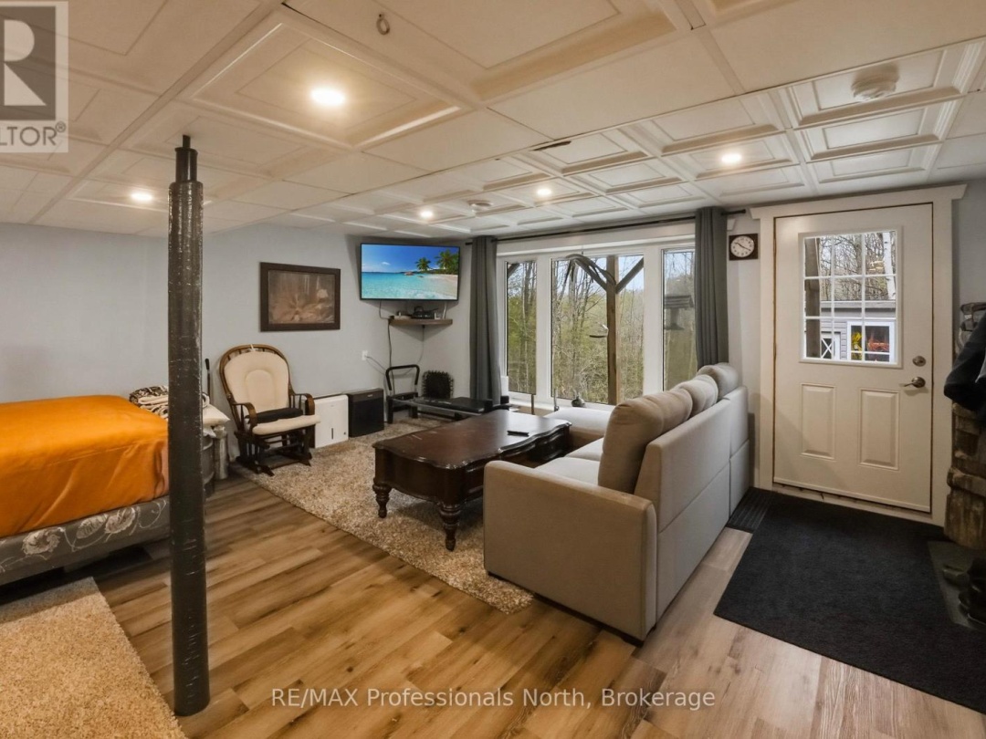 1310 ALEXANDER ROAD, Minden Hills (Minden)