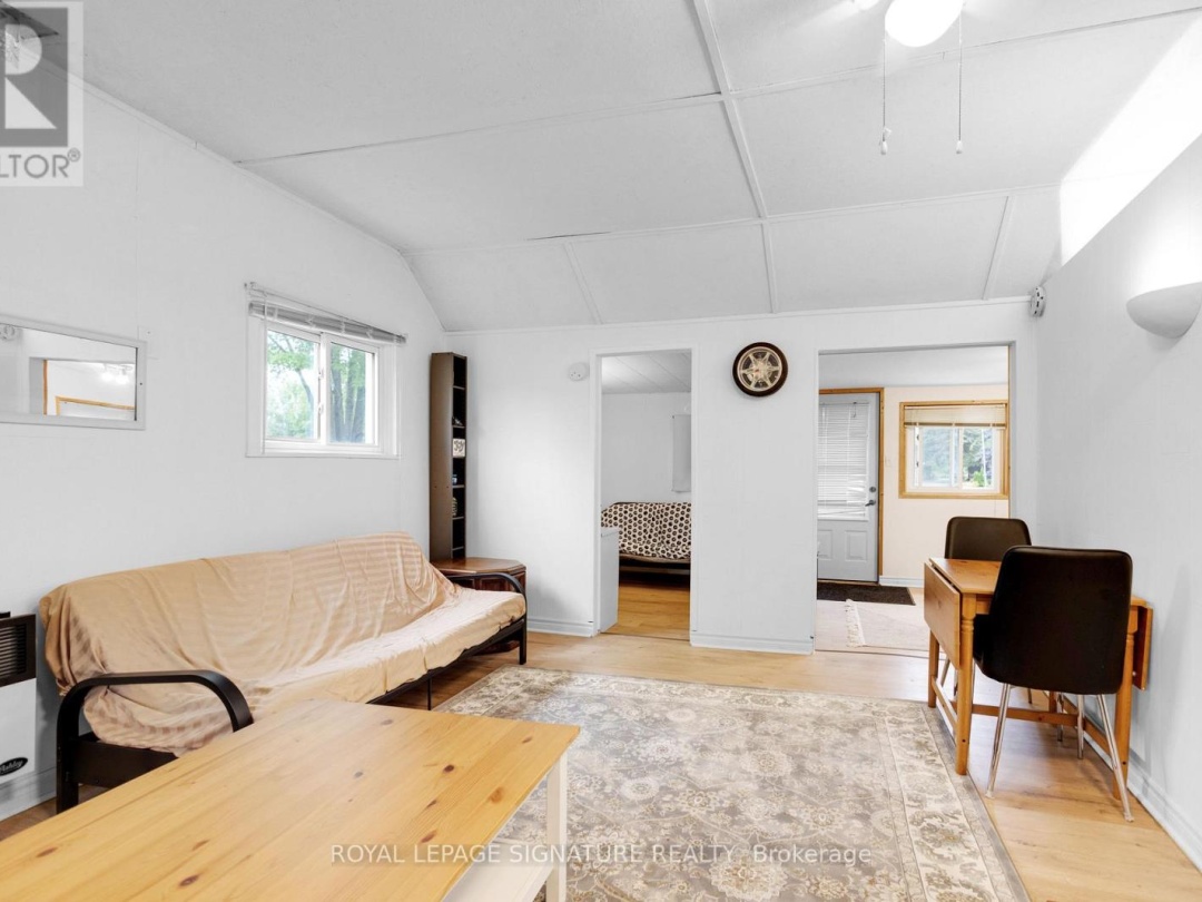 25 PLAYFAIR DRIVE, Sturgeon River