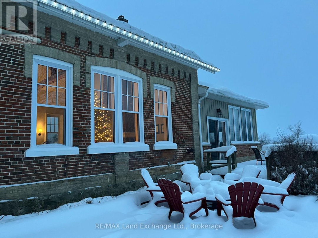 41 SCHOOL ROAD, Kawartha Lakes (Kirkfield)
