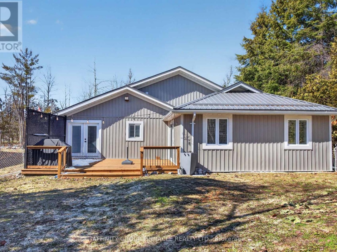147 STURGEON GLEN ROAD, Sturgeon Lake