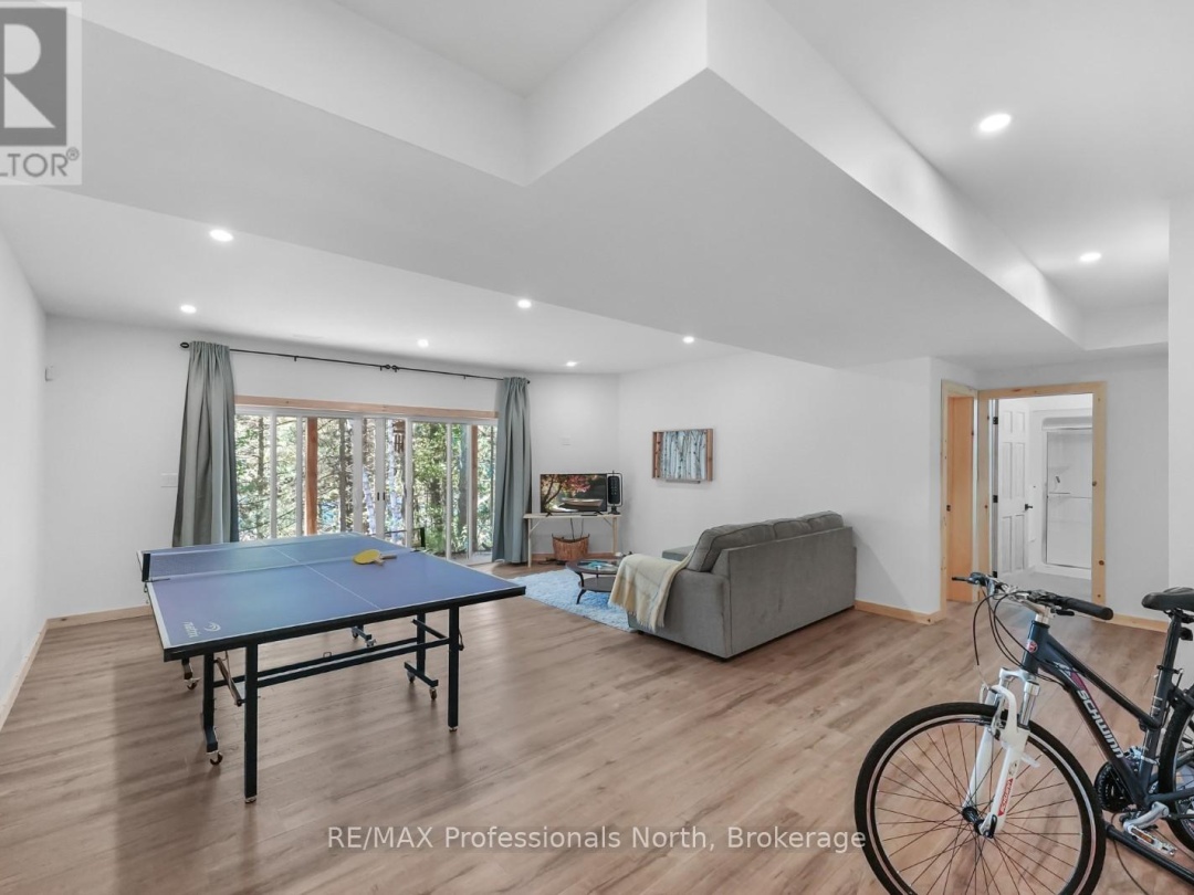 1083 KENDRA COURT, Percy Lake