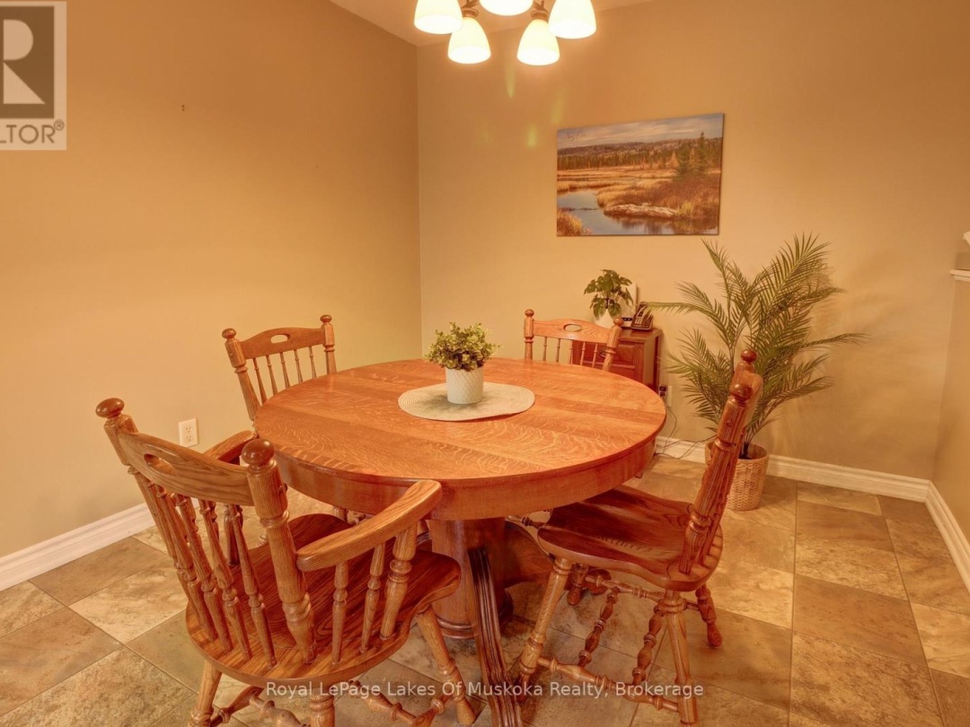 106 - 31 DAIRY LANE, Muskoka River