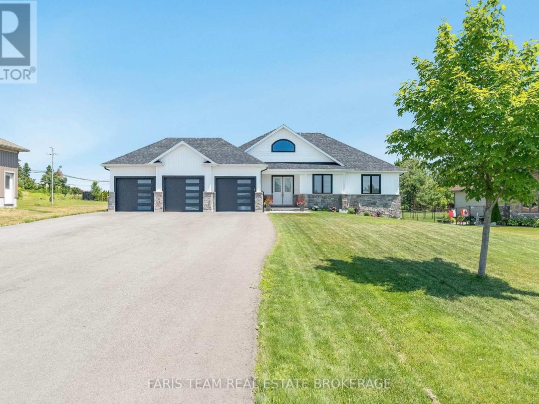 5 BREANNA BOULEVARD, Oro-Medonte (Prices Corners)