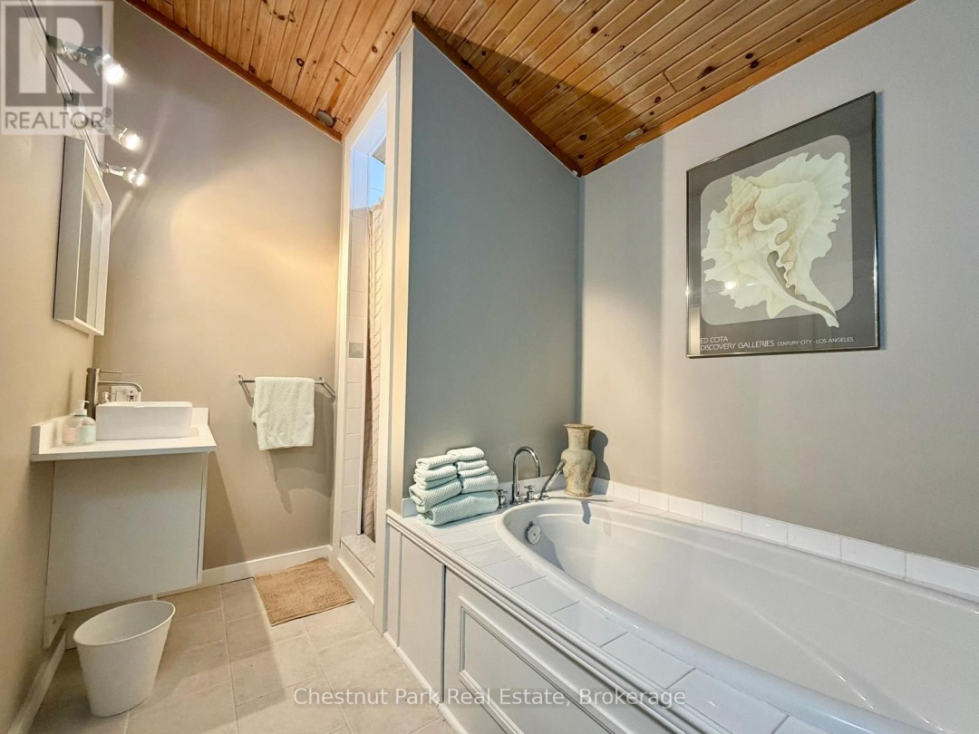 10453 COUNTY ROAD 503 ROAD, Gooderham Lake