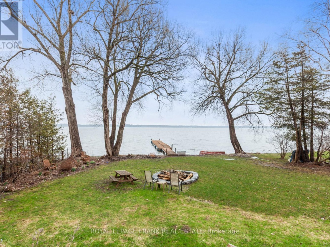 111 BALL POINT ROAD, Lake Scugog