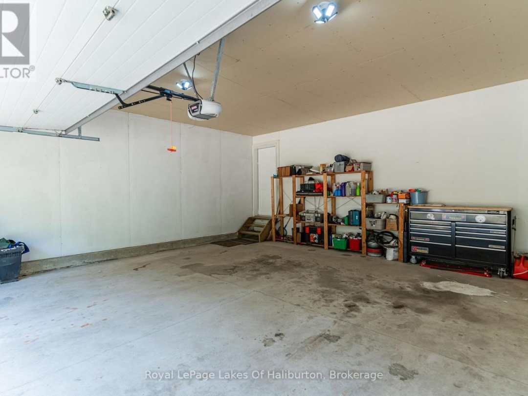 1030 SAWDUST ROAD N, Minden Hills (Snowdon)