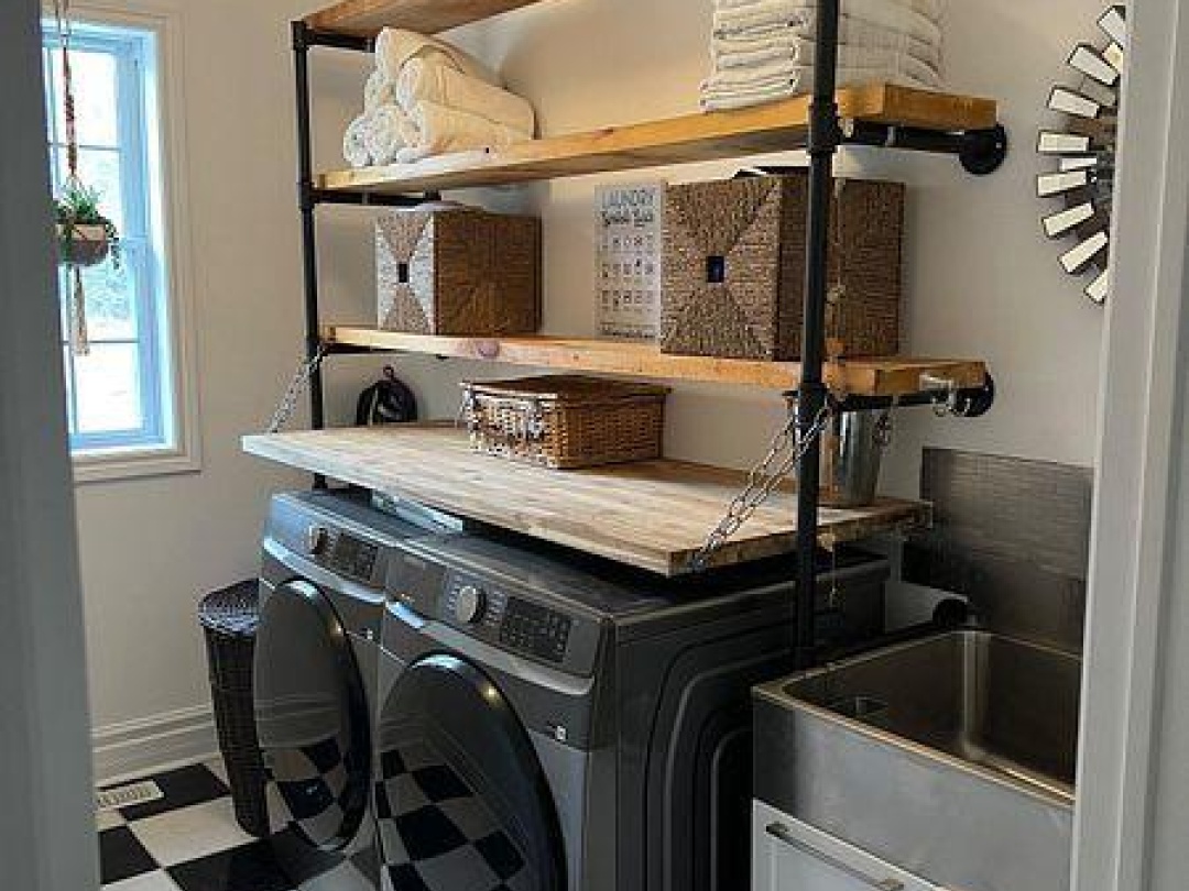 1119 SAJNOVIC PLACE, 