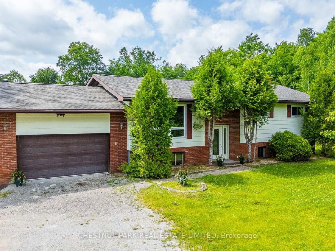 4135 KENNISIS LAKE ROAD, 