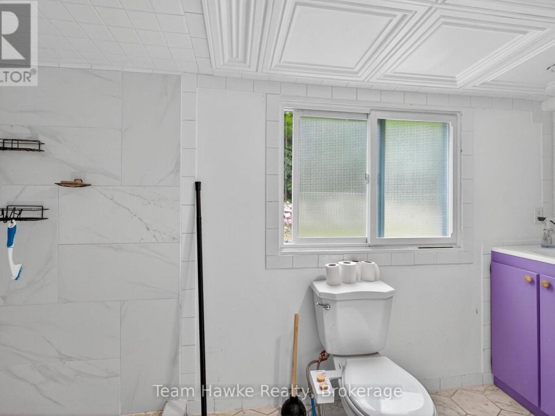 27 EARLDOM BOULEVARD, 