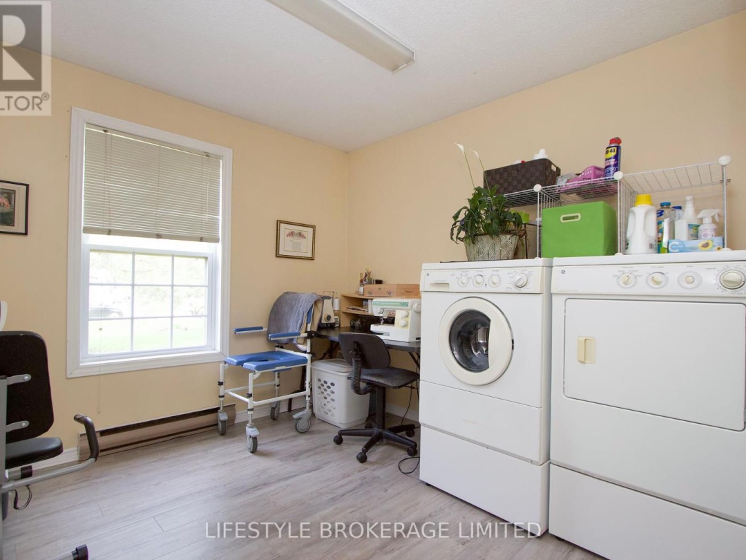 133 ROBMAR CRESCENT, Kawartha Lakes (Manilla)