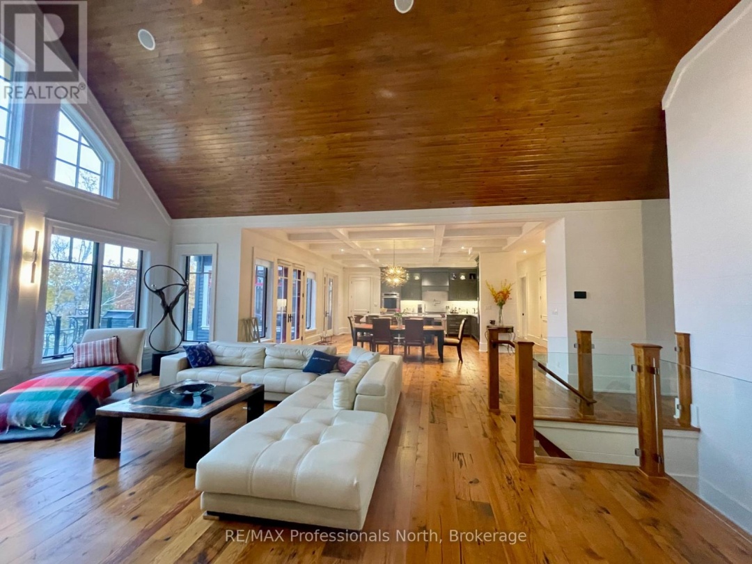 11 TIPPER LANE, 