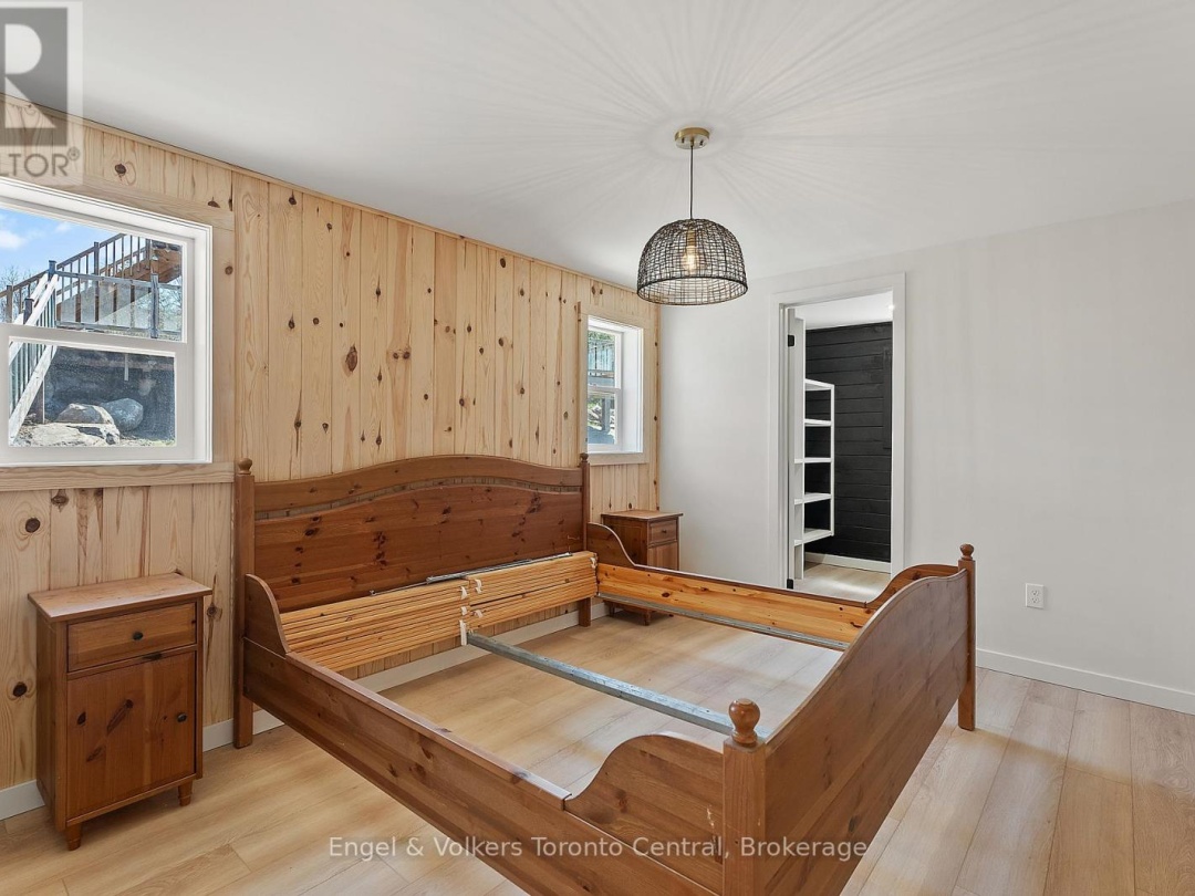 1457 LAKE JOSEPH ROAD, McTaggart Lake