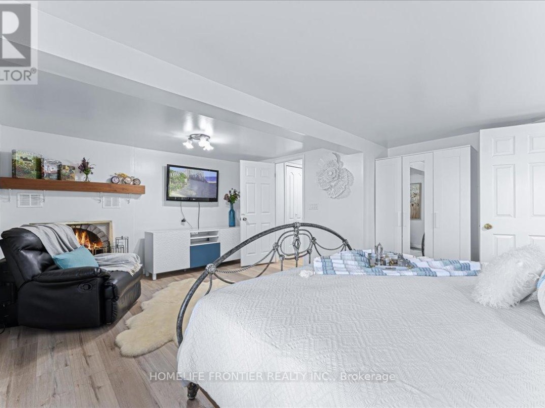 6 LAKEVIEW PARK ROAD, Sturgeon Lake