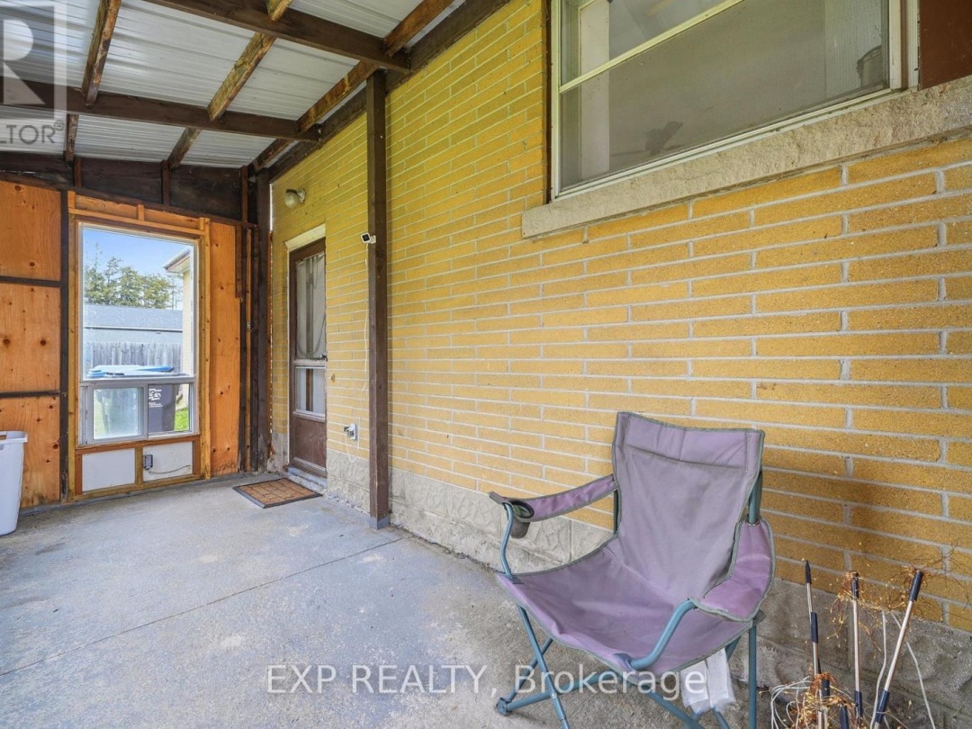4142 STEWARTS LANE, Severn